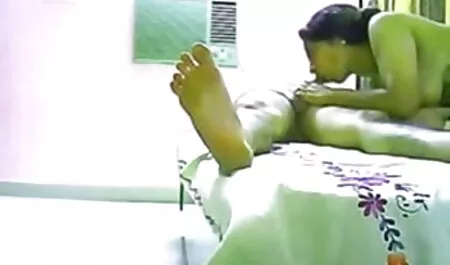 তিনে মিলে মেয়ে সমকামী বাংলা পারিবারিক চুদাচুদির গল্প বড়ো মাই