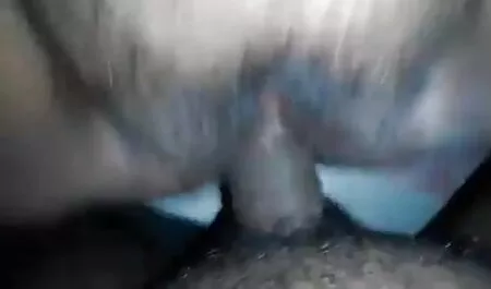 শ্যামাঙ্গিণী, ব্লজব, বসের সাথে চোদাচুদি বড়ো মাই