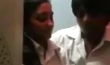 অসতিপতি, পরিণত, স্ত্রী, ছোট বোনকে চুদা
