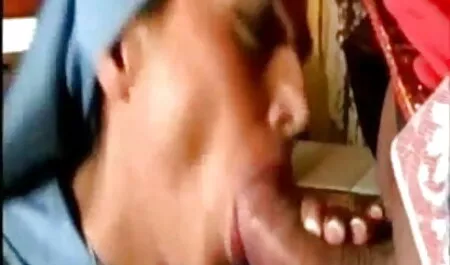 সুন্দরি ফুফুর সাথে চুদাচুদি সেক্সি মহিলার,