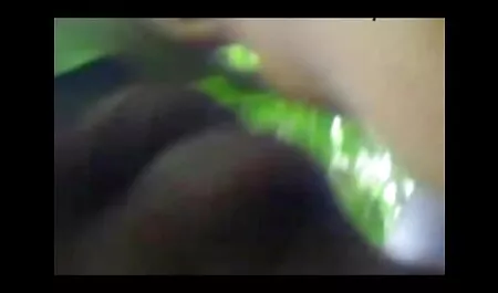 মেয়ে সমকামী, গুদে মা এর সাথে চুদাচুদি হাত ঢোকানর
