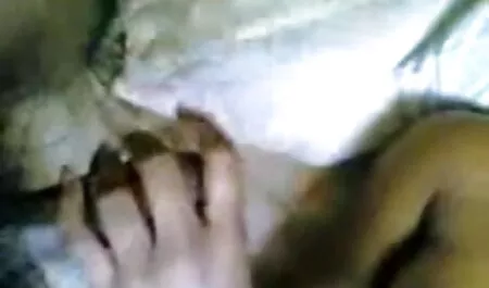 পোঁদ, পারিবারিক চুদাচুদির গল্প পায়ু, স্বর্ণকেশী, চর্মসার, মাই এর
