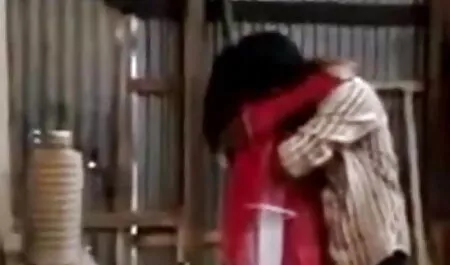 বড়ো পোঁদ বড়ো ছোট বোনকে চুদা মাই বাঁড়ার রস খাবার