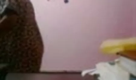 পরিণত চুদাচুদি গলপ বড় সুন্দরী মহিলা বড়ো মাই