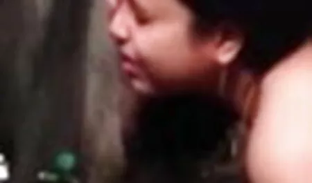 দুর্দশা, বাড়ীতে কাকির সাথে চুদাচুদি তৈরি