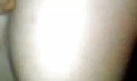 অপেশাদার, স্বামী ও স্ত্রী, ছোট বোনকে চুদা