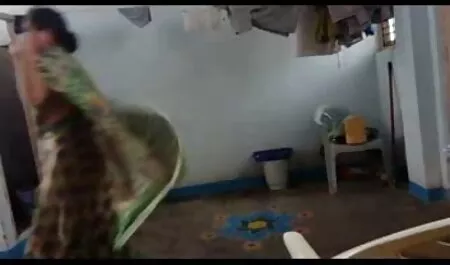 মহিলার দ্বারা ধর্ষণ পভ মা ছেলে চুদাচুদি চটি
