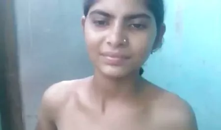 বড় সুন্দরী মহিলা, মোটা চুদা চুদি কাহিনী