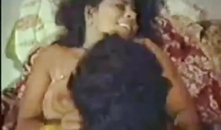 বাঁড়ার রস খাবার, পোঁদ, বউয়ের সাথে চুদাচুদি বড়ো মাই