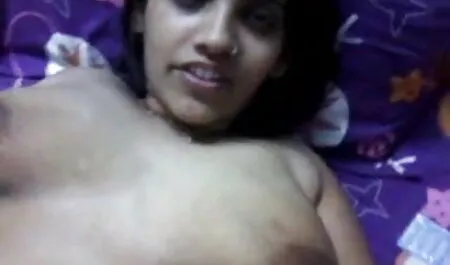 পুরানো-বালিকা মা ছেলের চুদাচুদির গল্প বন্ধু
