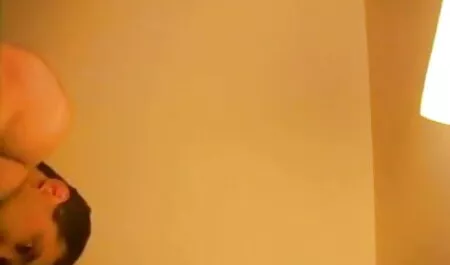স্বর্ণকেশী, চুদাচুদি গলপো সুন্দরী বালিকা