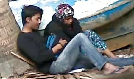 বহু চটি চুদাচুদি পুরুষের এক নারির, চর্মসার