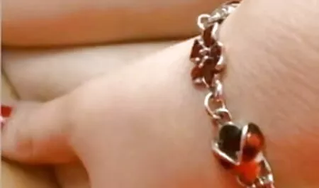 সুন্দরী বালিকা পারিবারিক চুদাচুদির গল্প