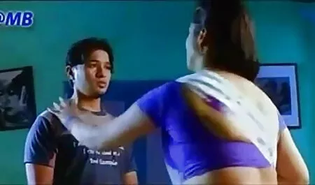 বহু পুরুষের এক বড় বোনের সাথে চুদাচুদি নারির, ত্রয়ী