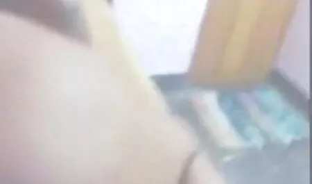 কাজের মেয়ে শালির সাথে চুদাচুদি